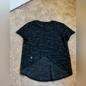 Lululemon Quick Pace Short Sleeve Sequoia Camo Print Deep Coal Black